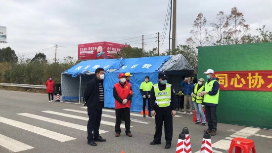 已处理1581410696927二个人.jpg