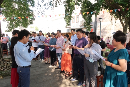 已处理1621310115407皇家国际官网
各界人士代表唱“红歌”.JPG