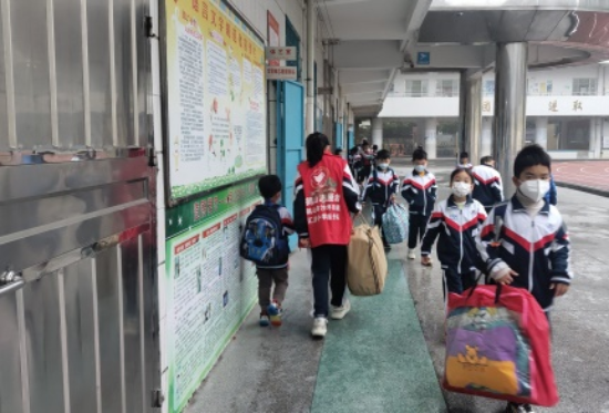 9汇源小学.png