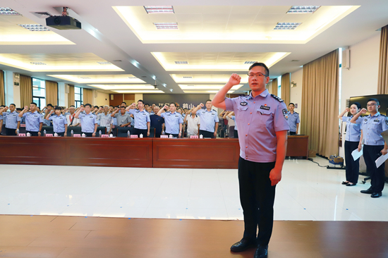 重温入党誓词 (4).jpg