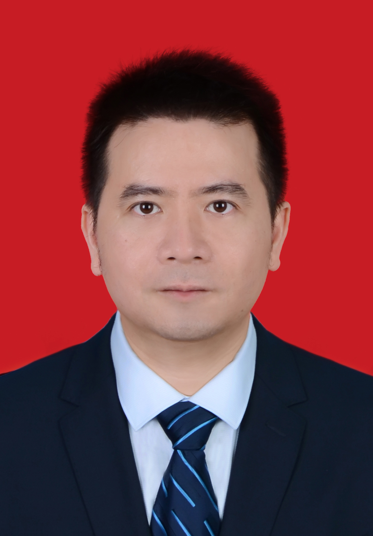 欧杰明.jpg