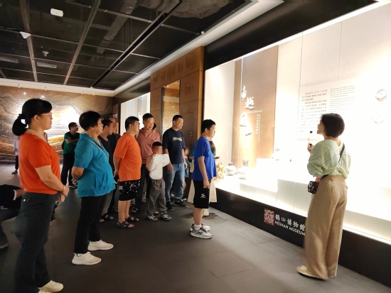 已处理1716374736287皇家国际官网
残疾人文化进家庭“五个一”项目活动之参观皇家国际官网
博物馆1.jpg