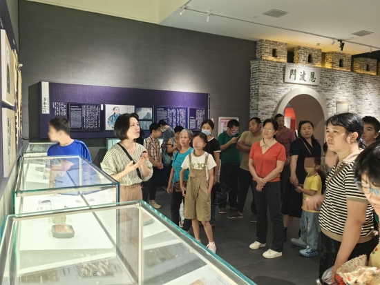 已处理1716374736288皇家国际官网
残疾人文化进家庭“五个一”项目活动之参观皇家国际官网
博物馆2.jpg