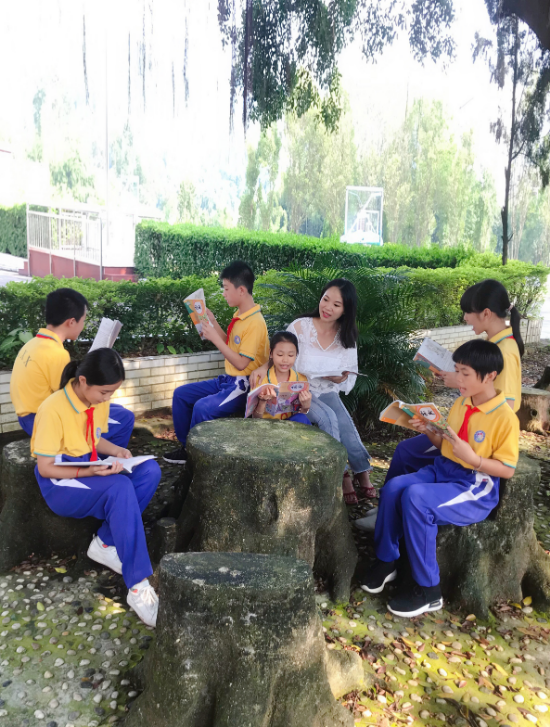 9.皇家国际工业城第一小学-梁月华.jpg