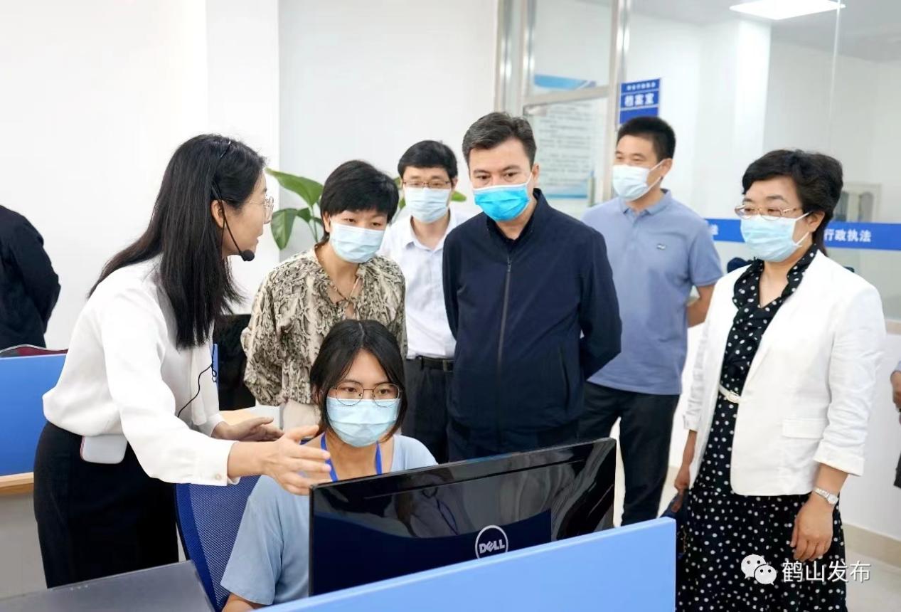 02 司法部点赞皇家国际行政综合执法经验在全国“独一份”.jpg