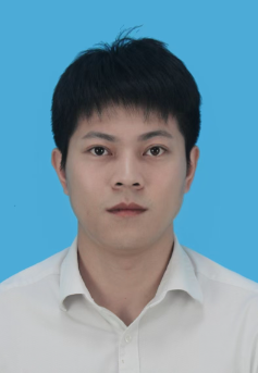 洪泽龙.jpg