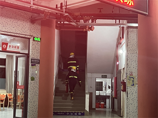 小图06.jpg